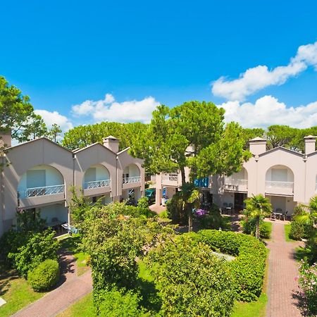 Villaggio Mare Blu Бибионе Екстериор снимка