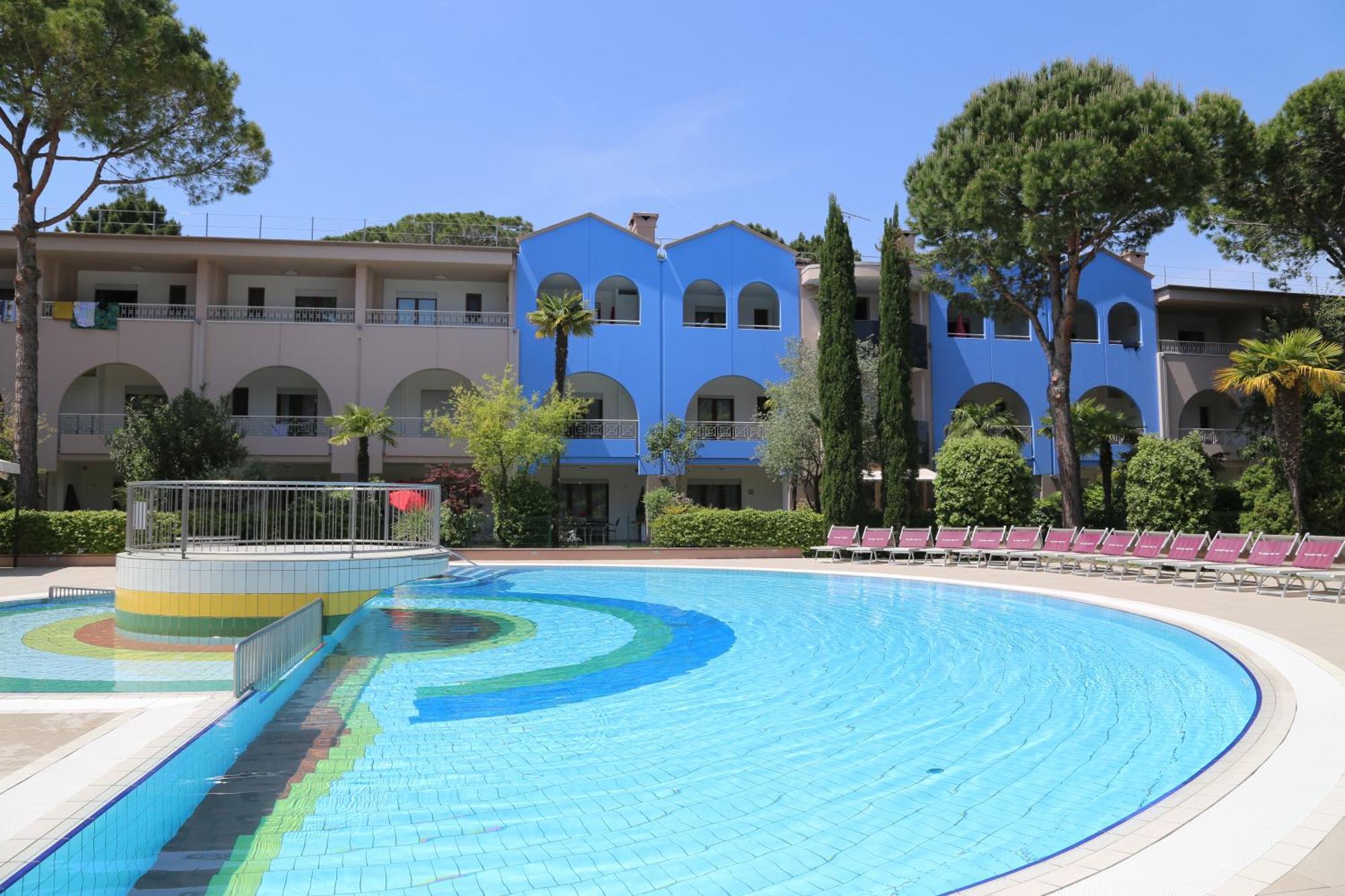 Villaggio Mare Blu Бибионе Екстериор снимка