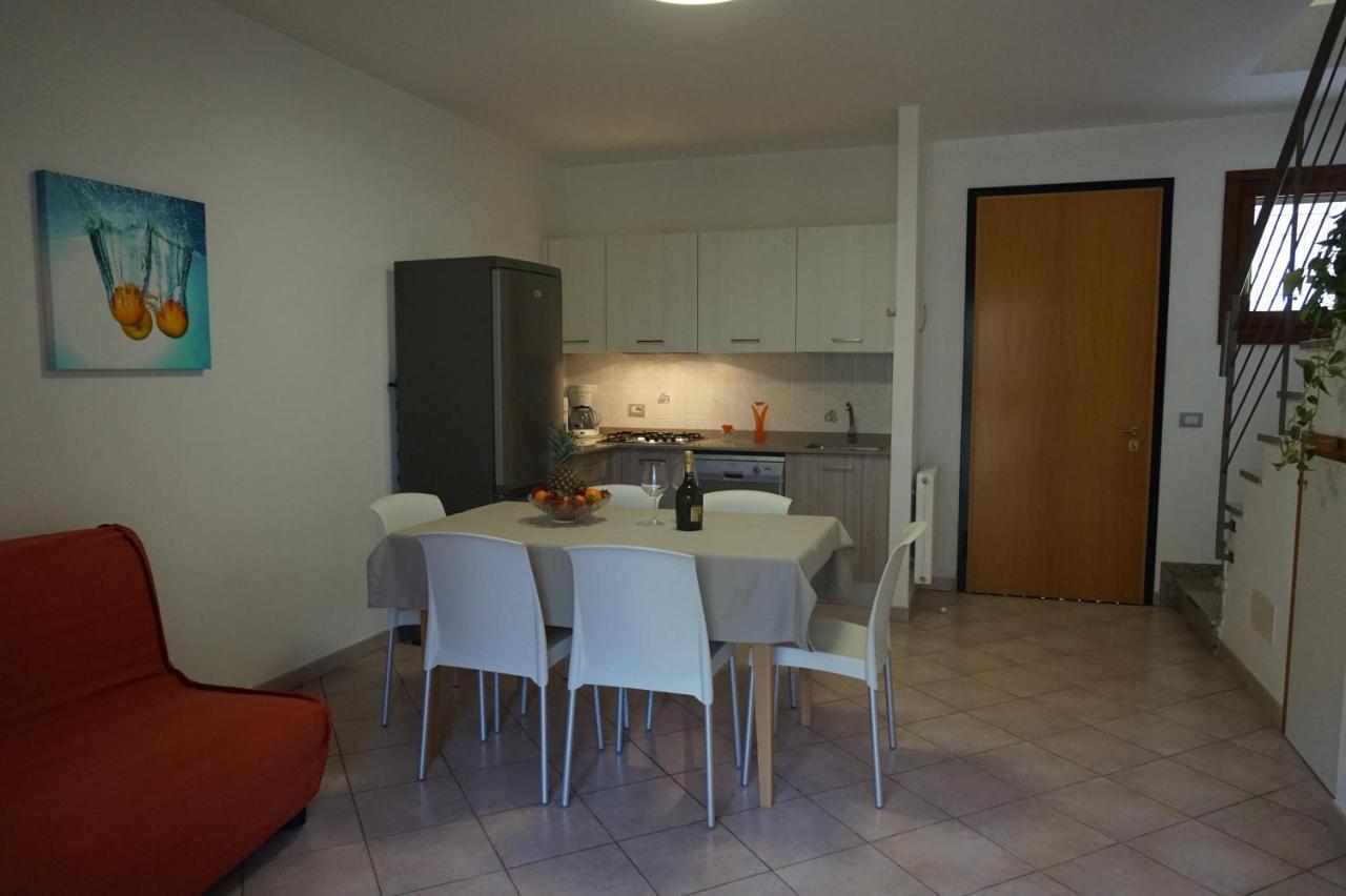 Villaggio Mare Blu Бибионе Екстериор снимка